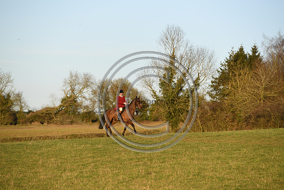 PWH_Huntinng_PN23_831