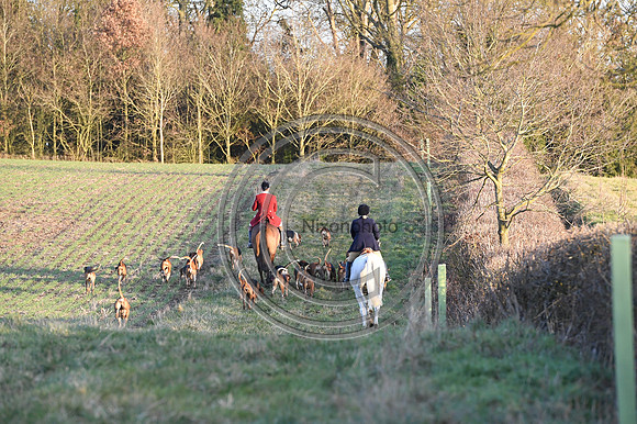 PWH_Huntinng_PN23_835