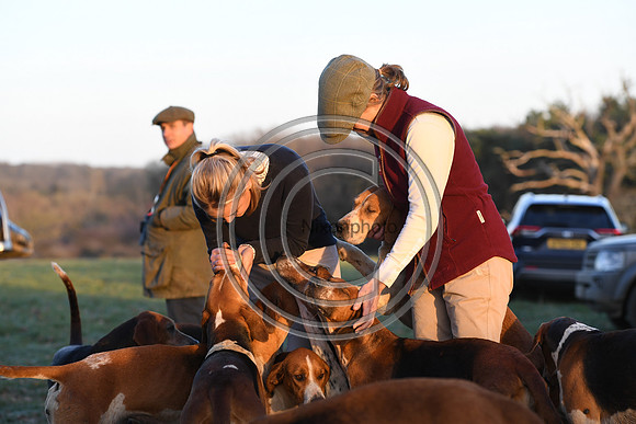 PWH_Huntinng_PN23_845