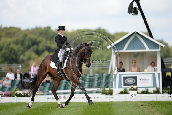 Rosalind Canter_Burghley_16PN_14968