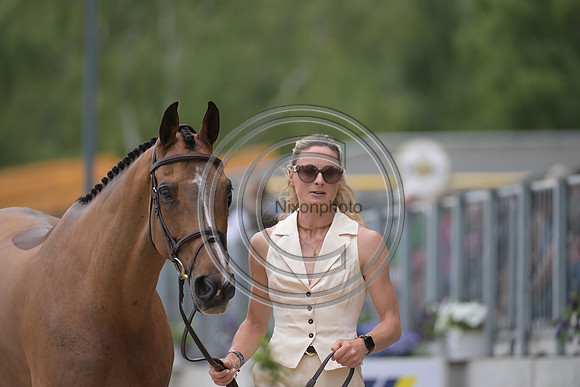Caroline Harris_D. Day_Luhm_PN80771