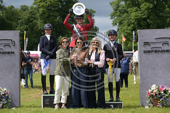 PrizeGiving_BramhamCCI4L_PN79744