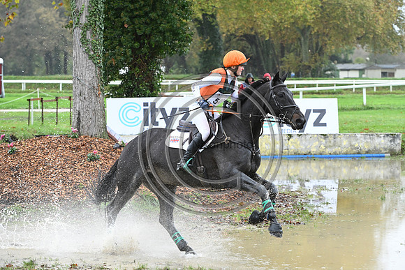 Storm Straker_FEVER PITCH_PAU_PN24_12382