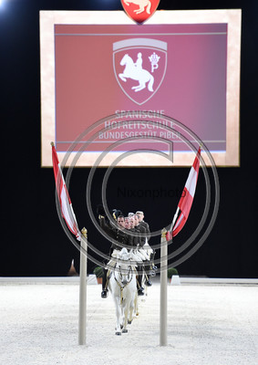 Spanish Riding School;  10 11 2016
