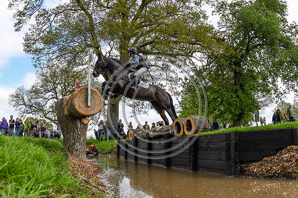 Rosalind Canter_Pencos Crown Jewel_BadHT_PN23_69758