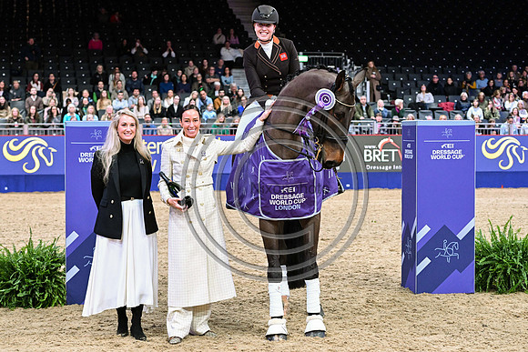 London International Horse Show