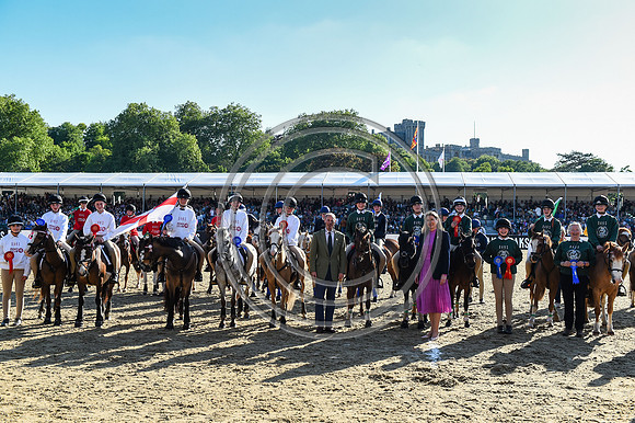 DAKS_PCMG_RWHS25_P190010