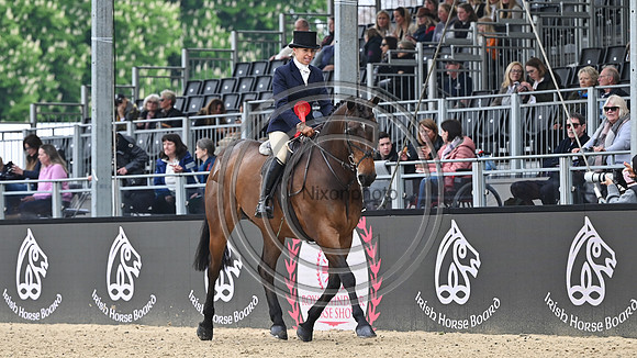 AdeleHanson_TheTopDrawer_020524_RWHS1239_-2