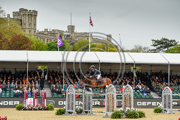 Steve Guerdat_Looping Luna_RWHS_PN24_132025