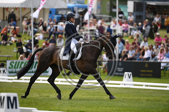 Kirsty Chabert_OPPOSITION LOIRE_Bramham Inter_PN22_25620