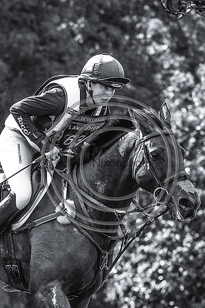 Piggy French_VANIR KAMIRA_LRBHT_PN19_120384-2