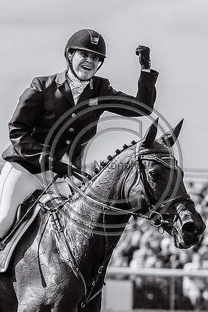 PiggyMarch_VanirKamira_LRBHT_PN22_42588-2