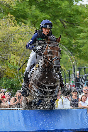 Piggy French_Vanir Kamira_LRBHT_PN22_81144