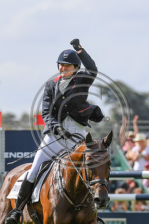 PiggyMarch_VanirKamira_LRBHT_PN22_42577