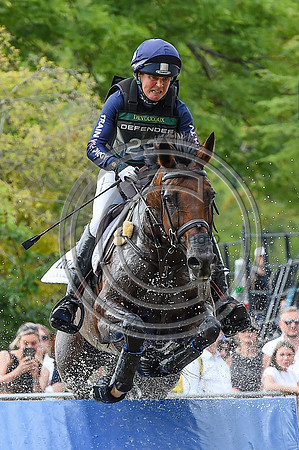 PiggyMarch_VanirKamira_LRBHT_PN22_44546