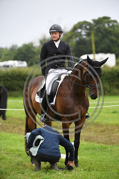 Aaron Millar_COUNT ONYX_BHT_PN22_81405