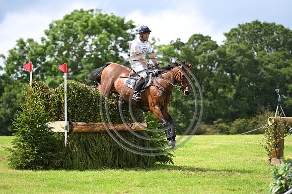 Harry Meade_TENAREZE_BHT_PN22_82012