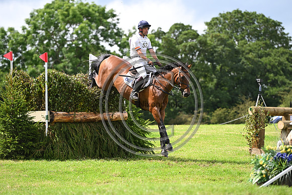 Harry Meade_TENAREZE_BHT_PN22_82013