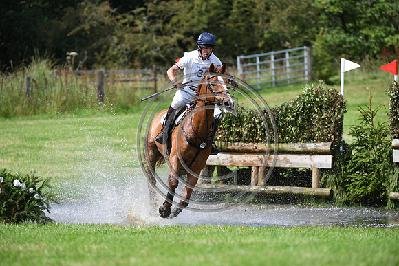 Harry Meade_RED KITE_BHT_PN22_82248