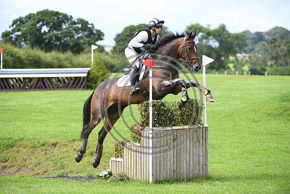 Harry Mutch_RALPH_BHT_PN22_82056