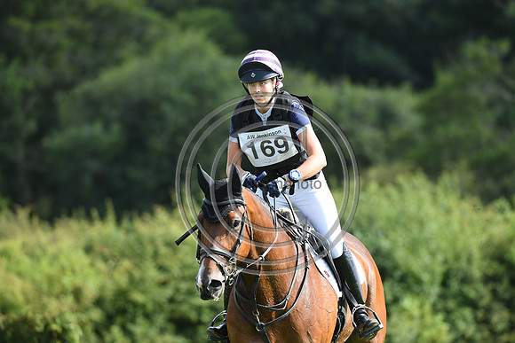 Emelia Petchell_BASKIN CAPPACHINO_BHT_PN22_82696