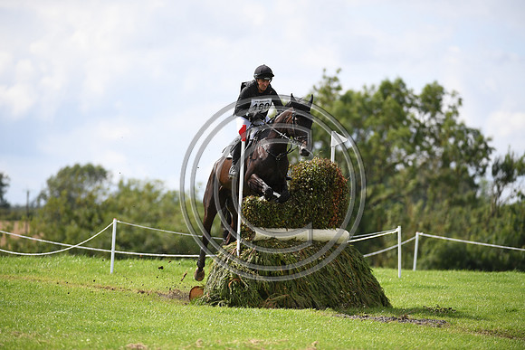 Andrew Downes_RINGFORT REVE DU MOULIN_BHT_PN22_82650