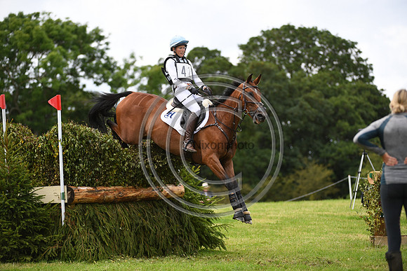 Emily Young-Jamieson_HILDARE HERMITAGE_BHT_PN22_82358