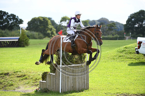 Georgie Campbell_SPEEDWELL_BHT_PN22_82687