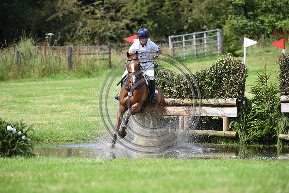 Harry Meade_RED KITE_BHT_PN22_82243