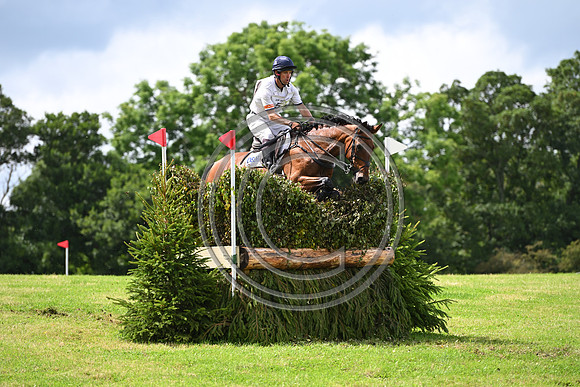 Harry Meade_TENAREZE_BHT_PN22_82009