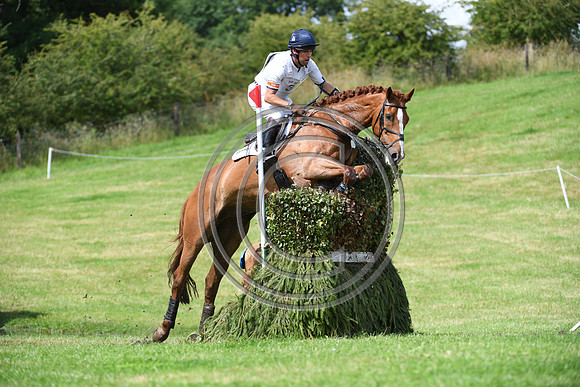 Harry Meade_RED KITE_BHT_PN22_82251