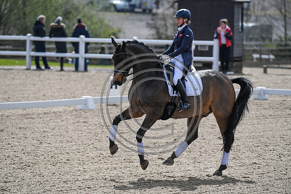 Louise Bell_Into The Blue_EliteTrainingComp_PN21_2104