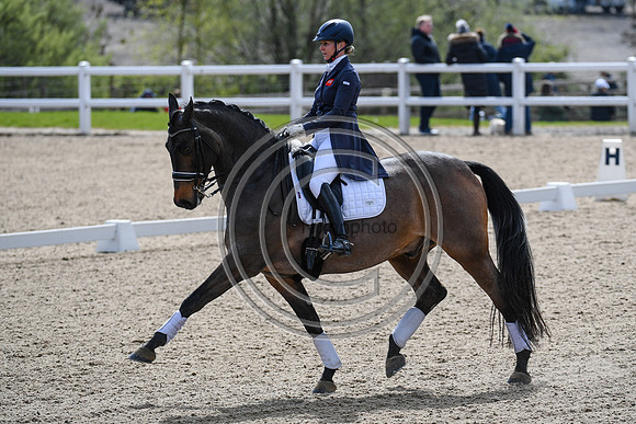 Louise Bell_Into The Blue_EliteTrainingComp_PN21_2105