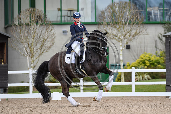 Ellie McCarthy_GB Londerro von Worrenberg_EliteTrainingComp_PN21_2604