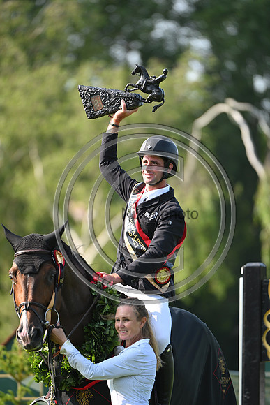 David SIMPSON_PJOTR VAN DE KRUISHOEVE_Derby_PN23_77113