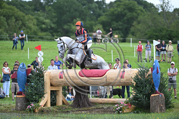 Janneke BOONZAAIJER_ACSI CHAMP DE TAILLEUR_EUR3DE23_91495
