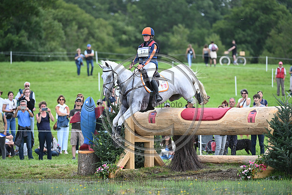 Janneke BOONZAAIJER_ACSI CHAMP DE TAILLEUR_EUR3DE23_91499