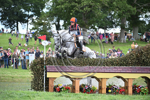 Janneke BOONZAAIJER_ACSI CHAMP DE TAILLEUR_Eur3DE23_90671