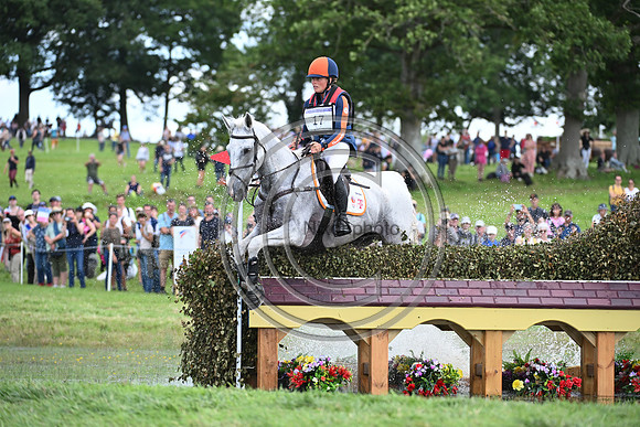 Janneke BOONZAAIJER_ACSI CHAMP DE TAILLEUR_EUR3DE23_91522