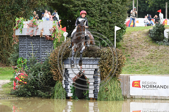 Karin DONCKERS_FLETCHA VAN 'T VERAHOF_Eur3DE23_90331