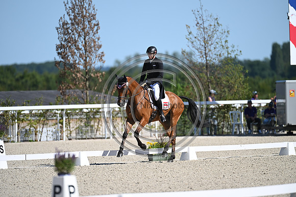 Daniel DUNST_CHEVALIER 97_Eur3DE23_87208