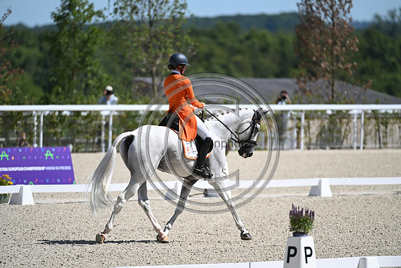 Janneke BOONZAAIJER_ACSI CHAMP DE TAILLEUR_Eur3DE23_86968