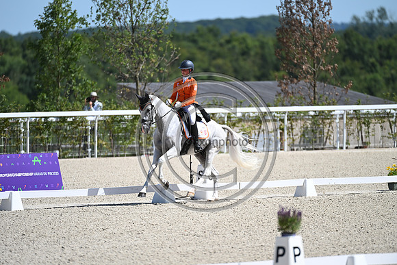Janneke BOONZAAIJER_ACSI CHAMP DE TAILLEUR_Eur3DE23_86974