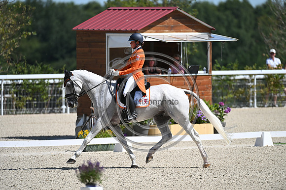 Janneke BOONZAAIJER_ACSI CHAMP DE TAILLEUR_Eur3DE23_86992