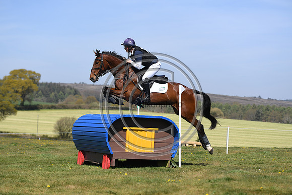 Aaron Millar_RLE NINA VAN OVERIS Z_BictonArenaInter_PN21_5018