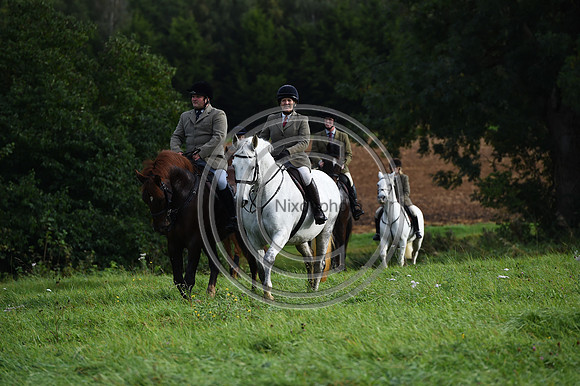 Grafton_Hunting_PN23_14392