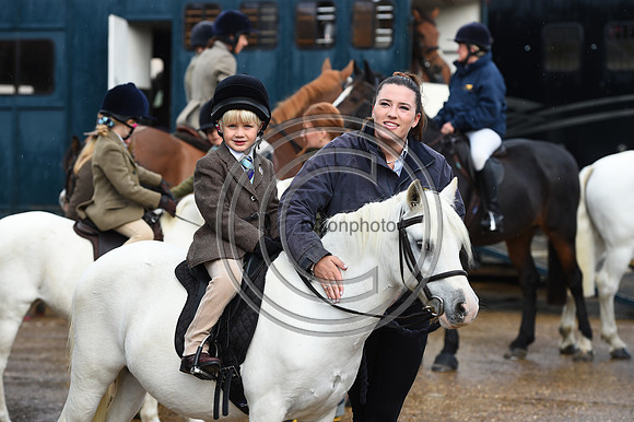 Grafton_Hunting_PN23_14314