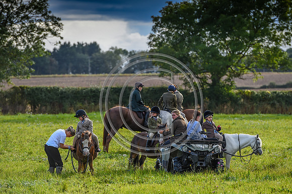 Grafton_Hunting_PN23_14336