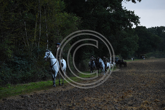 Grafton_Hunting_PN23_14385