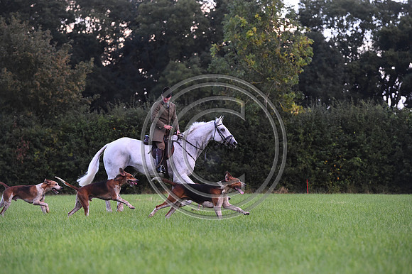 Grafton_Hunting_PN23_14375